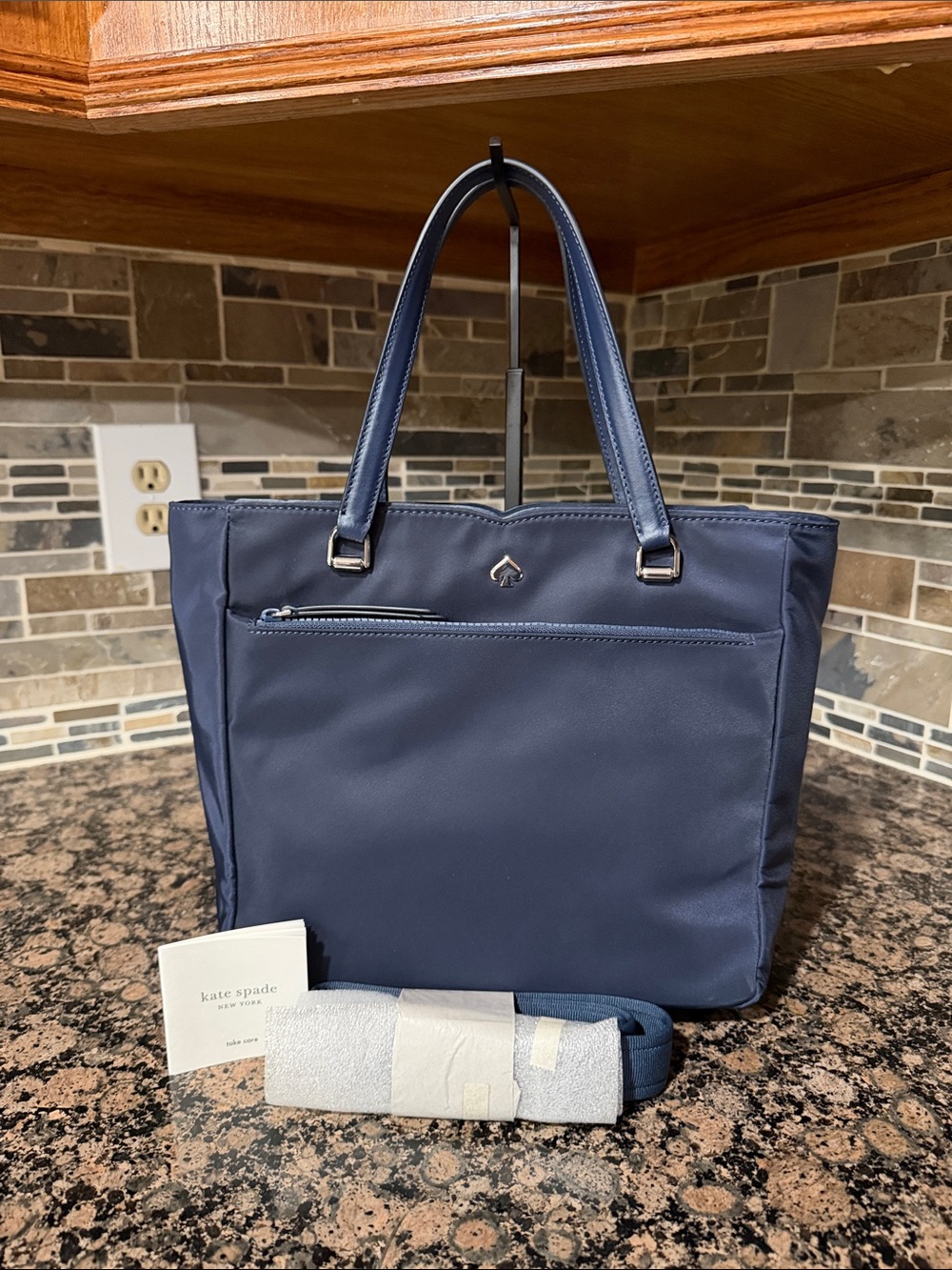 kate spade NWT Navy Tote Bag - Classic Everyday Carry